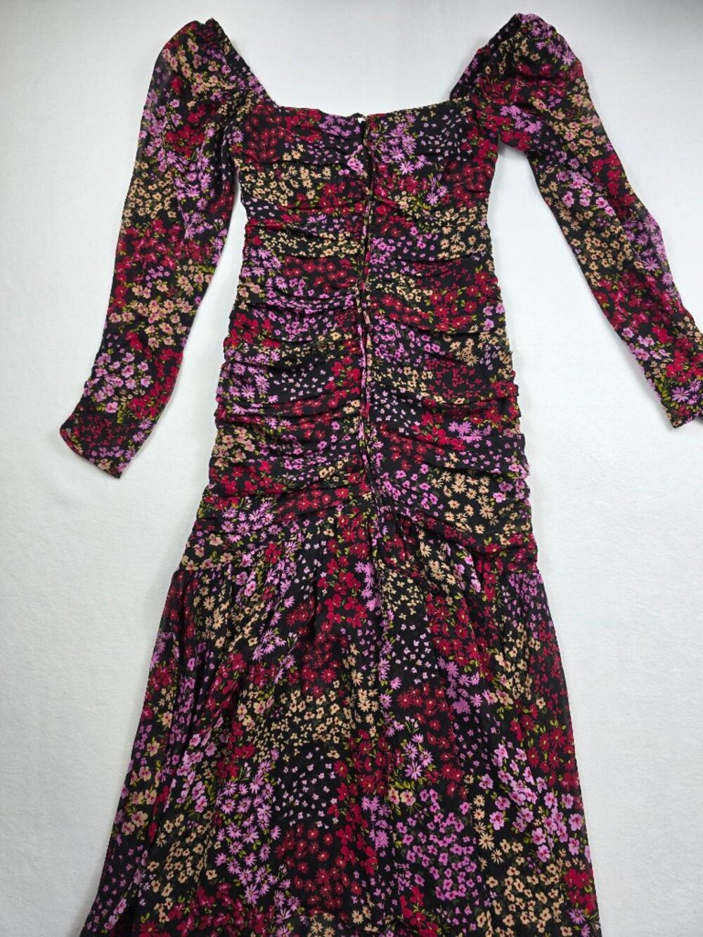 NEW Astr The Label XS Athena Midi Floral Ruched Dress Long Sleeve - Picture 2 of 9